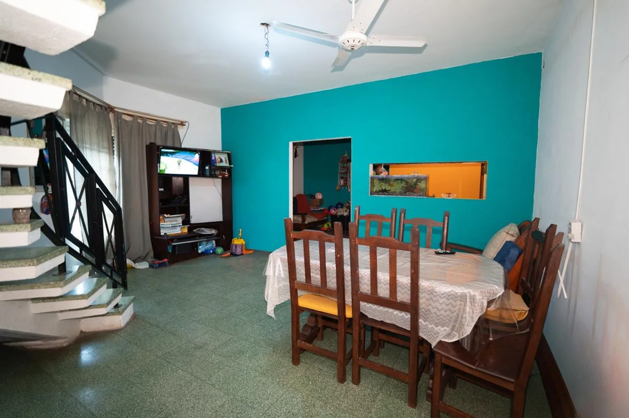 PH de 8 ambientes en venta en Rosario, Fragata Sarmiento 2800, foto 3