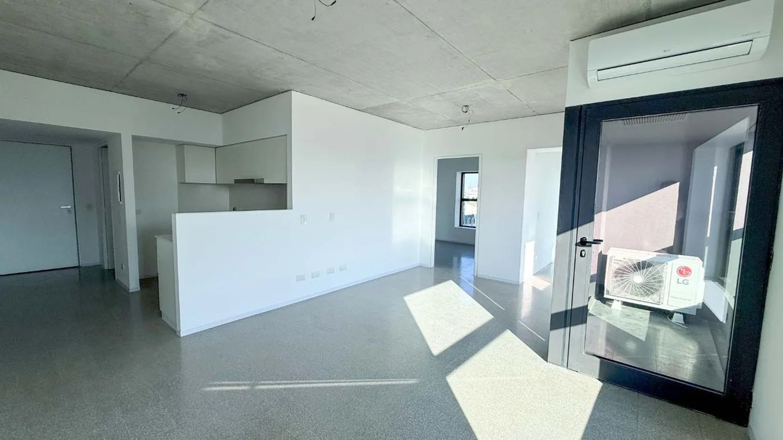 Departamento de 2 ambientes en alquiler en Puerto Madero, Avenida Ingeniero Huergo 400, foto 3