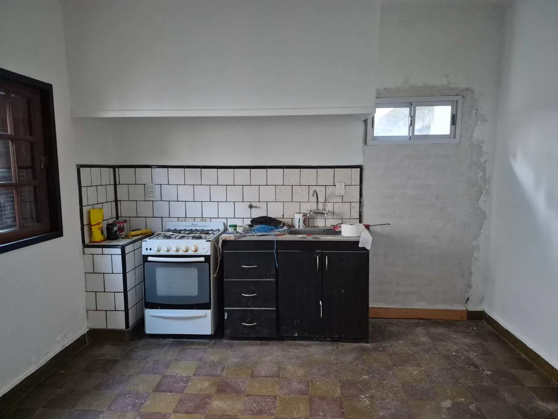 Casa de 4 ambientes en alquiler en Neuquén, Jujuy 400, foto 3