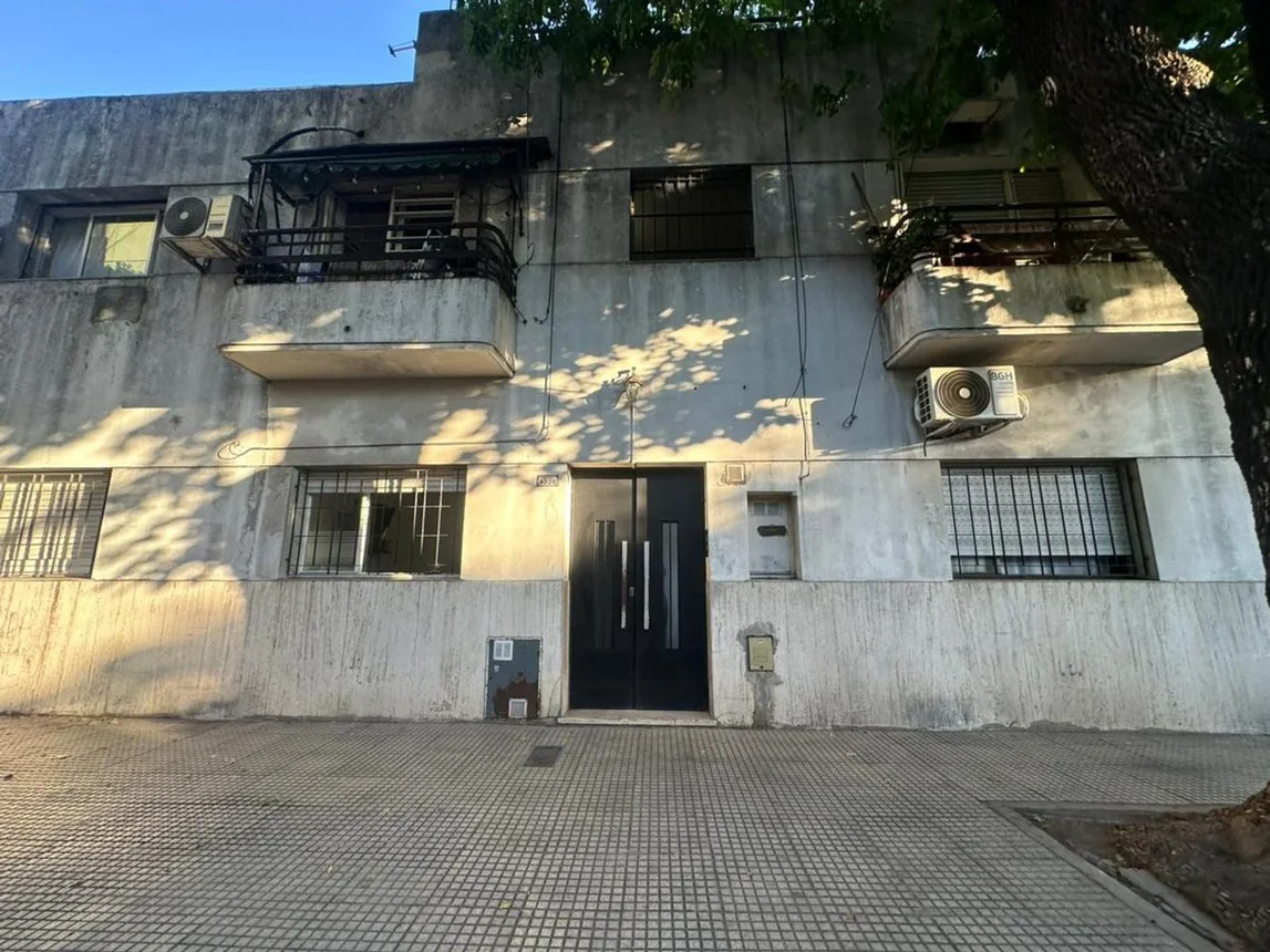 PH de 3 ambientes en venta en Floresta, Morón 4000, foto 2