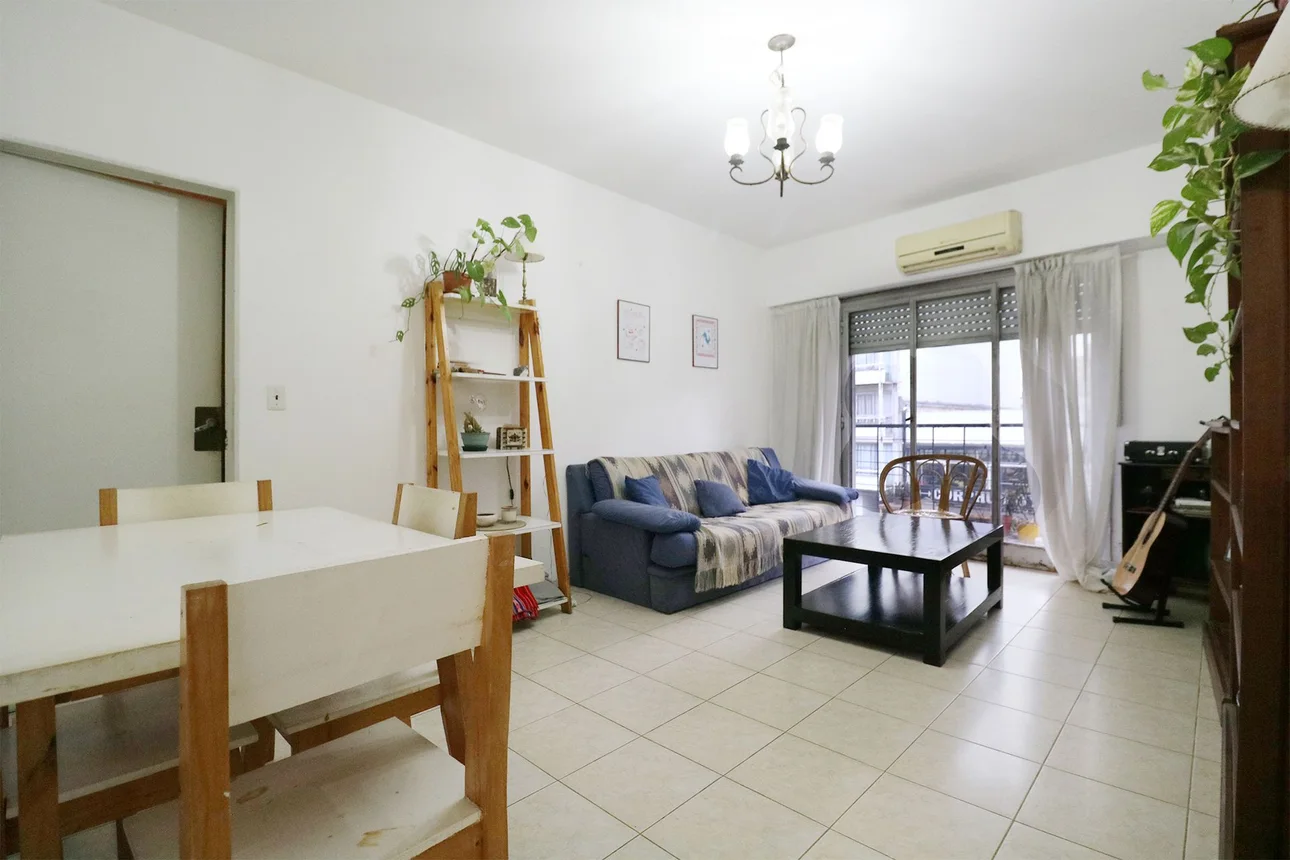 Departamento de 4 ambientes en venta en Monserrat, Avenida Entre Ríos 600