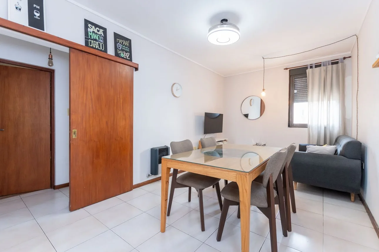 Departamento de 3 ambientes en venta en Santa Fe, San Jerónimo 1900