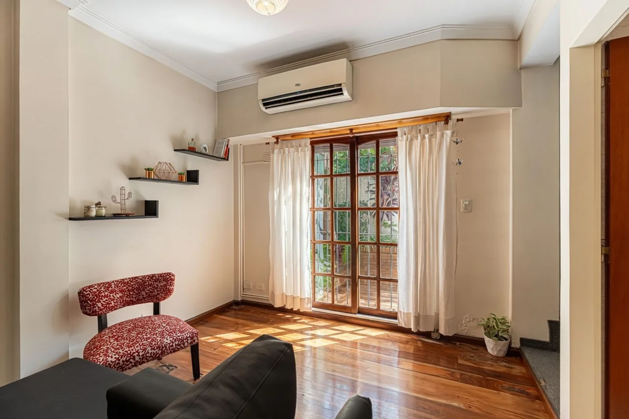 Casa tríplex en venta en Ramos Mejía, foto 3