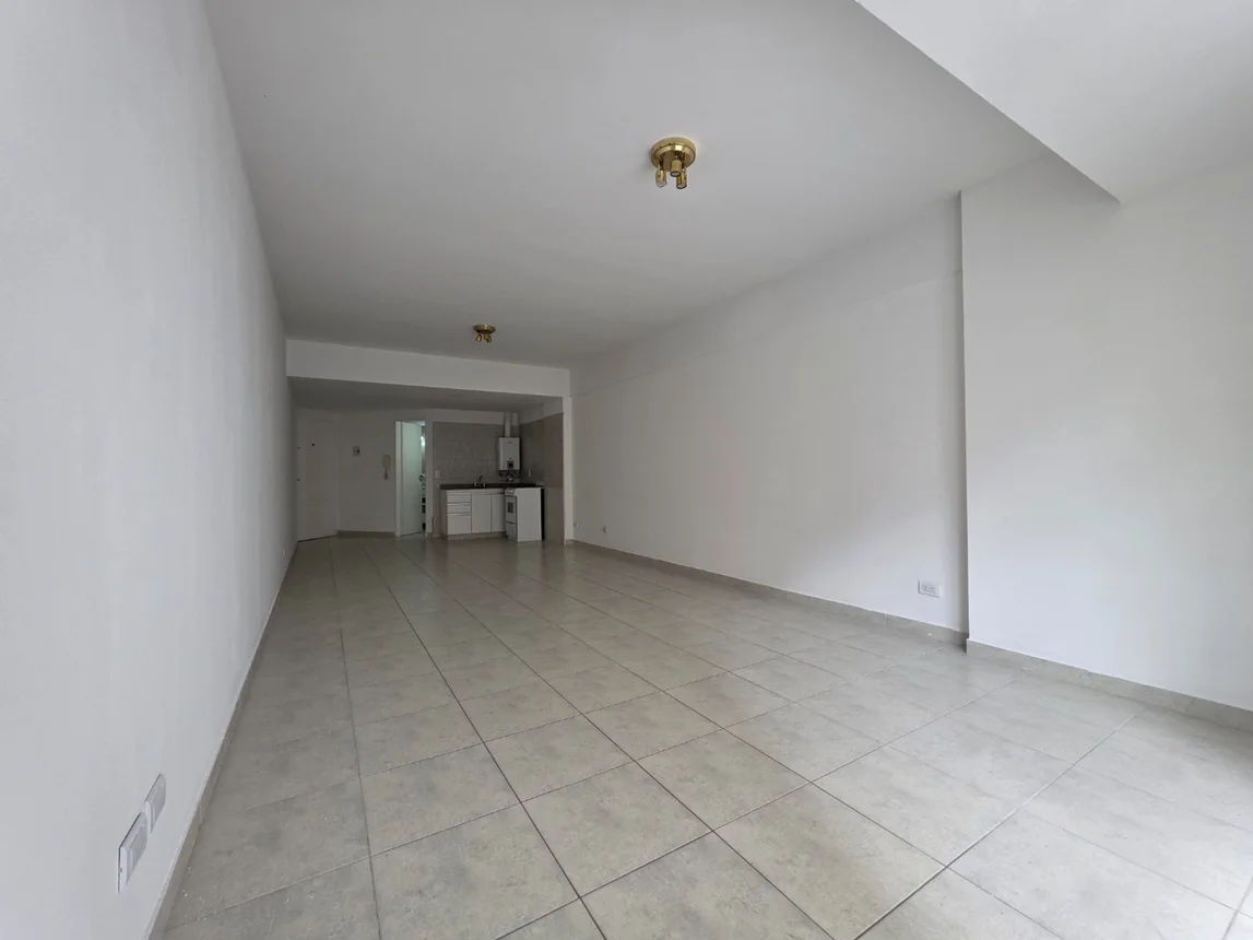 Monoambiente en alquiler en Recoleta, Avenida Córdoba 2600, foto 5