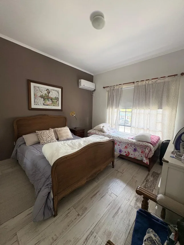 Casa de 7 ambientes en venta en Paraná, Blas Parera 2600, foto 2