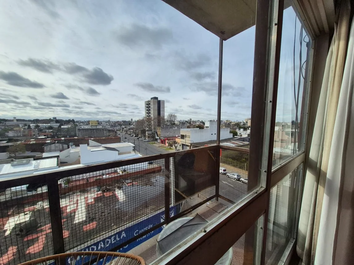 Departamento de 3 ambientes en venta en Ciudadela, Avenida República 400, foto 2