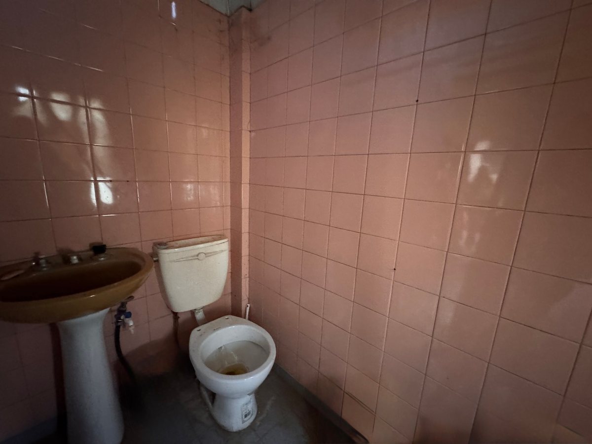 Foto 13 — VENTA LOTE CON LOCAL EN QUILMES OESTE