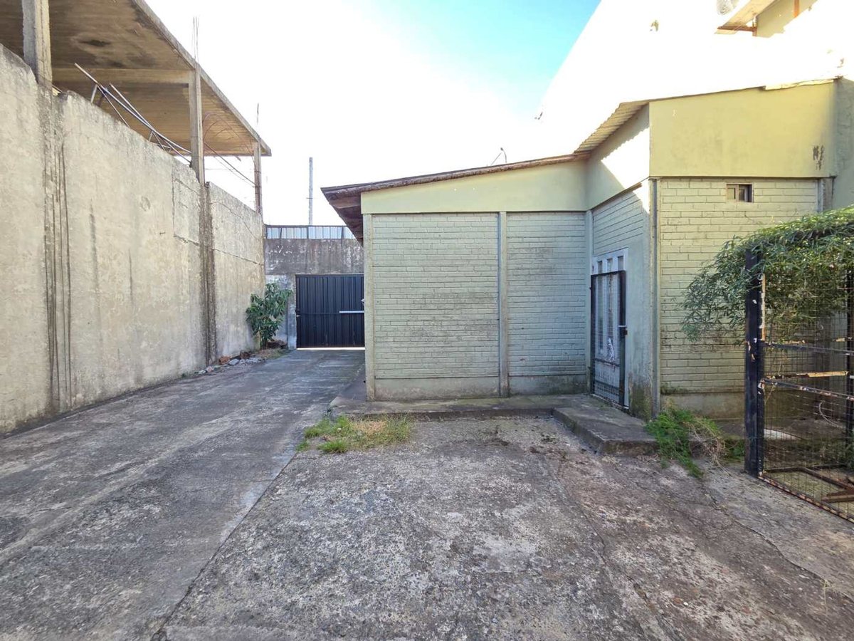 Foto 14 — VENTA LOTE CON LOCAL EN QUILMES OESTE