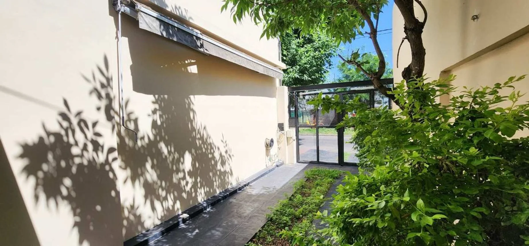 Casa en venta en Ramos Mejía, foto 3