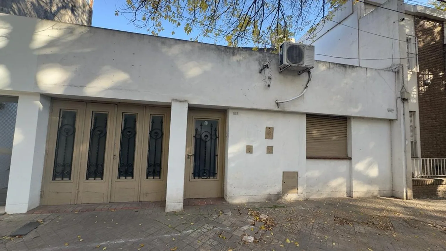 Casa 2 dormitorios en venta quincho y cochera, foto 1