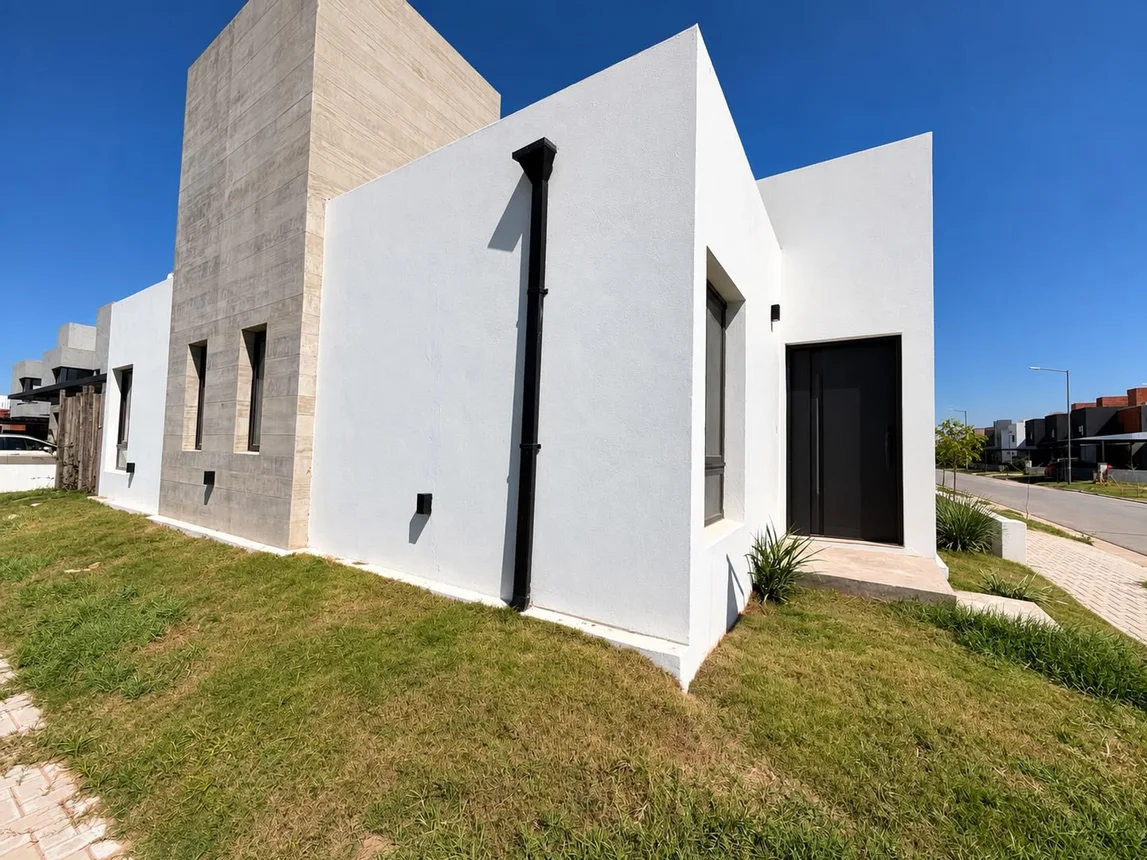 Casa dúplex de 3 ambientes en venta en Córdoba, Avenida Armada Argentina 3300, foto 2