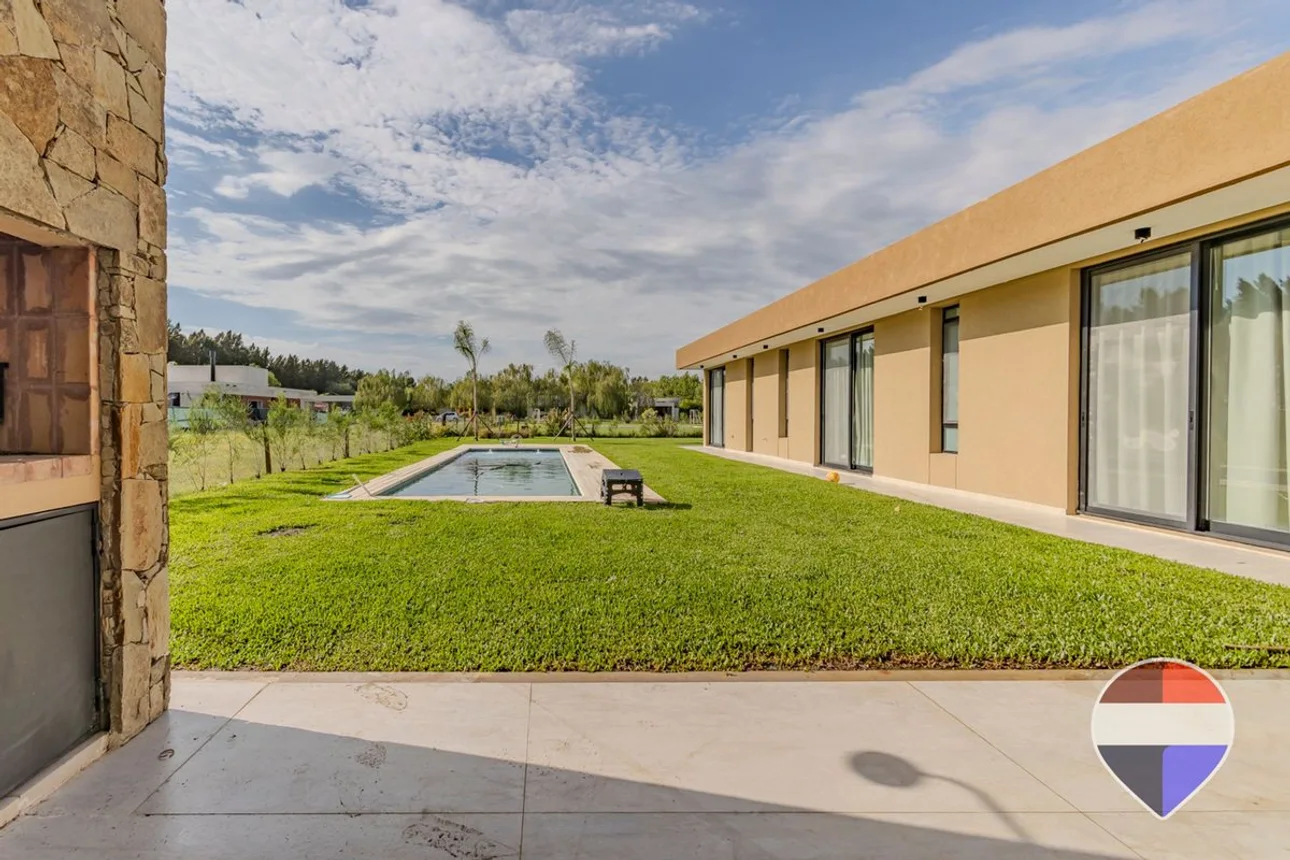 Casa en venta en haras del sur c piscina climatiza, foto 2