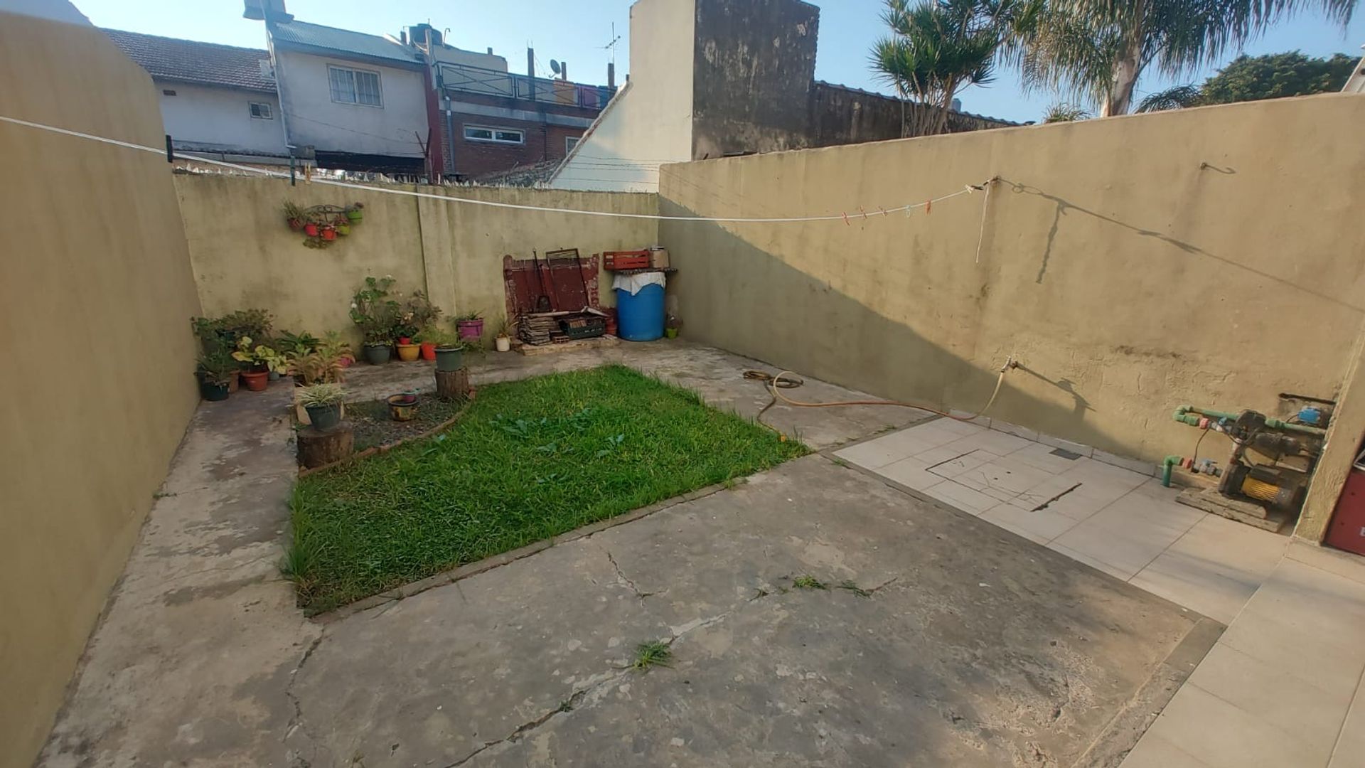Foto 13 — VENTA DEPTO DUPLEX 4 AMB  PATIO COCHERA QUILMES