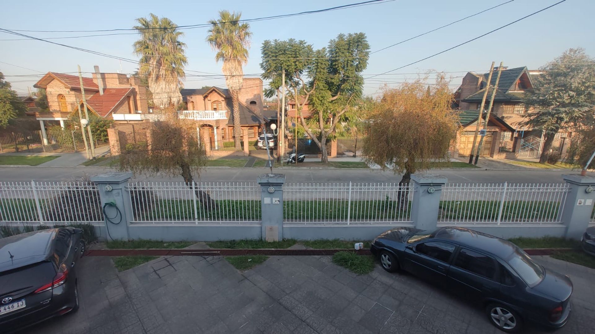 Foto 7 — VENTA DEPTO DUPLEX 4 AMB  PATIO COCHERA QUILMES