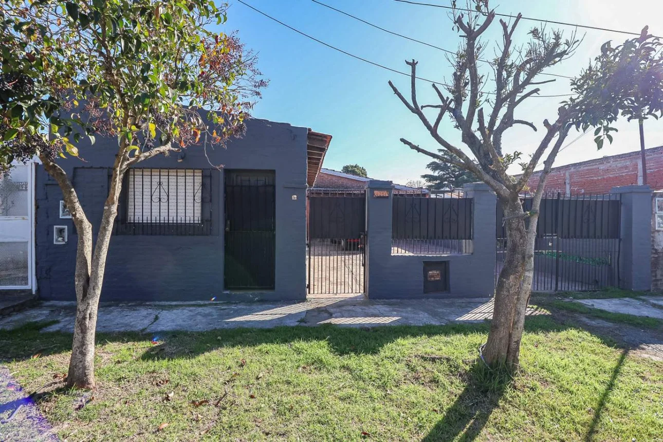 Casa en venta en Los Polvorines, Miguel de Cervantes Saavedra 4200
