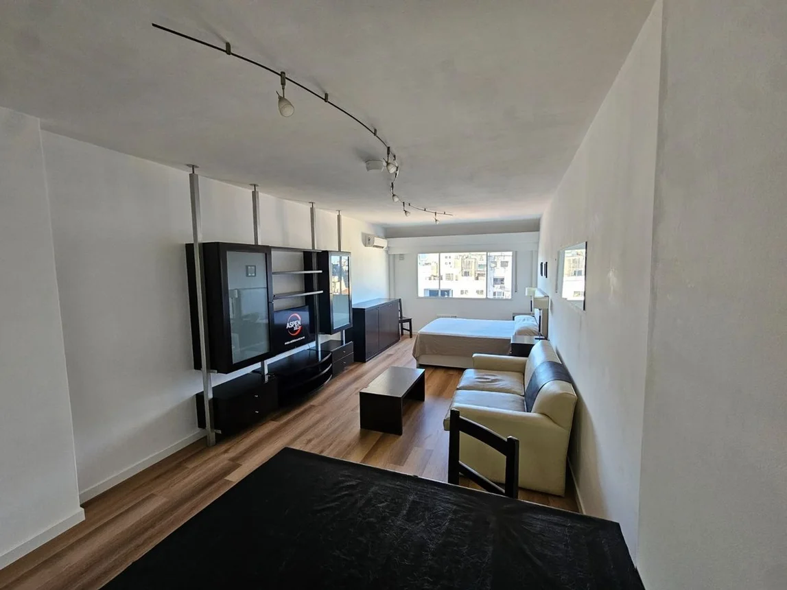 Monoambiente en venta en Retiro