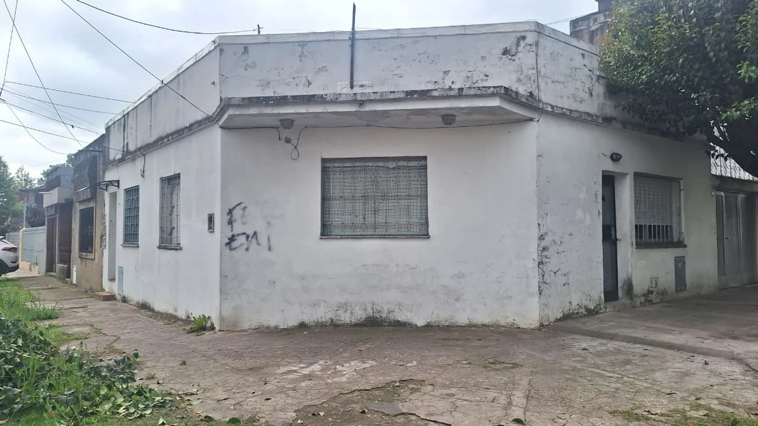 PH de 10 ambientes en venta en Morón, General González Balcarce 2900, foto 2