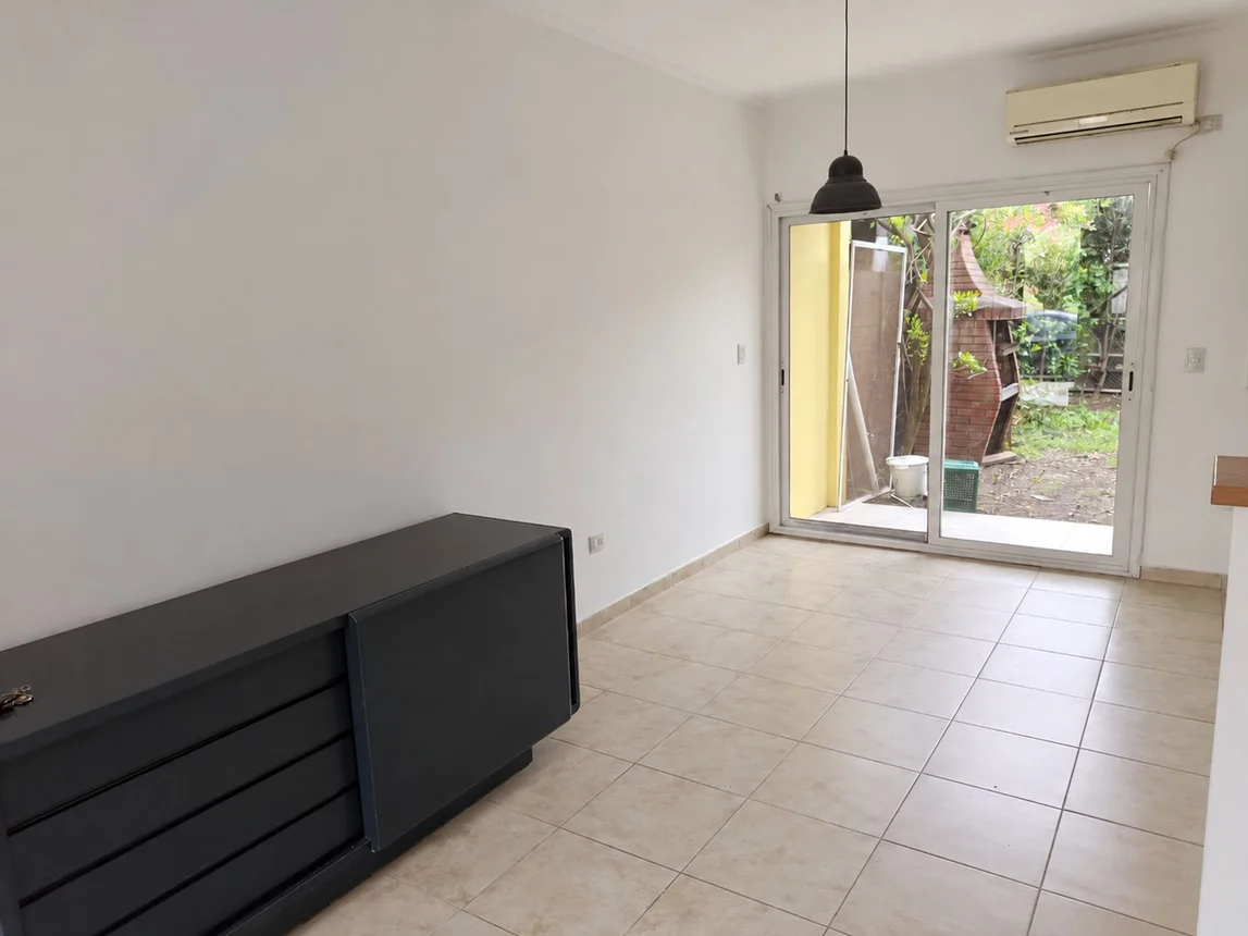 Casa dúplex de 3 ambientes en venta en Monte Grande, Avenida V. Fair 1400, foto 3