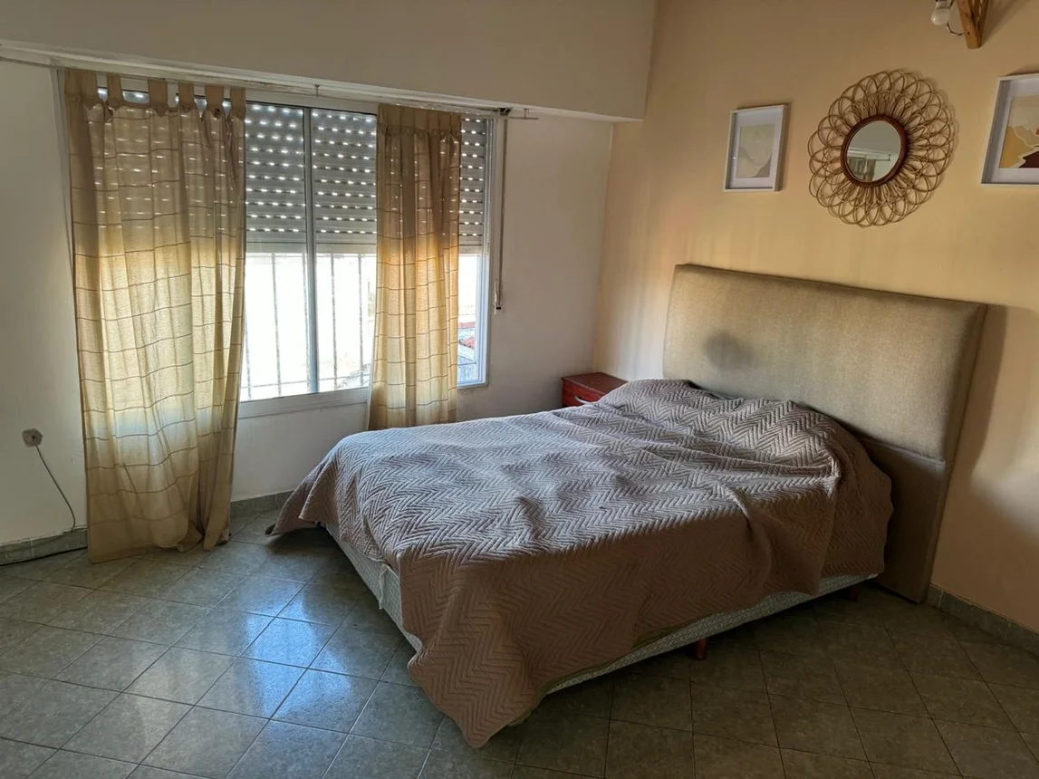 Casa de 5 ambientes en venta en Berazategui, Calle 9 3800, foto 4