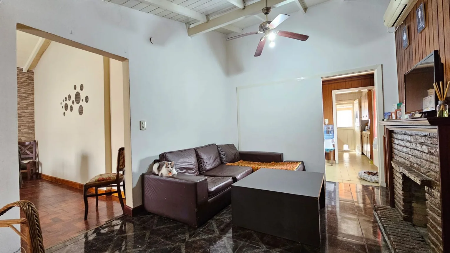 Casa de 4 ambientes en venta en Llavallol, Wilde 800
