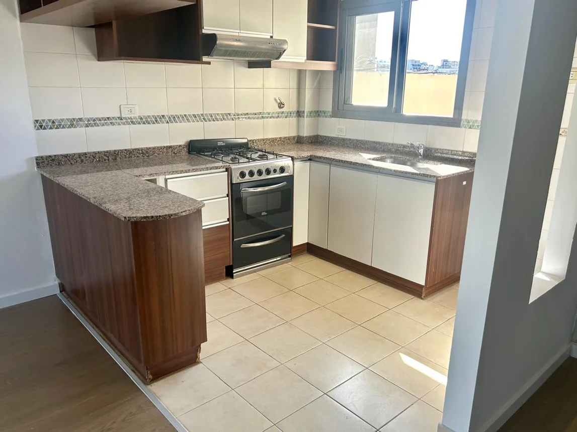 Departamento de 2 ambientes en venta en Parque Chacabuco, Del Barco Centenera 800