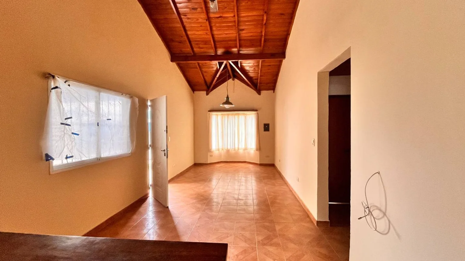 Casa de 3 ambientes en venta en Manuel Alberti, Brasil 4900, foto 2