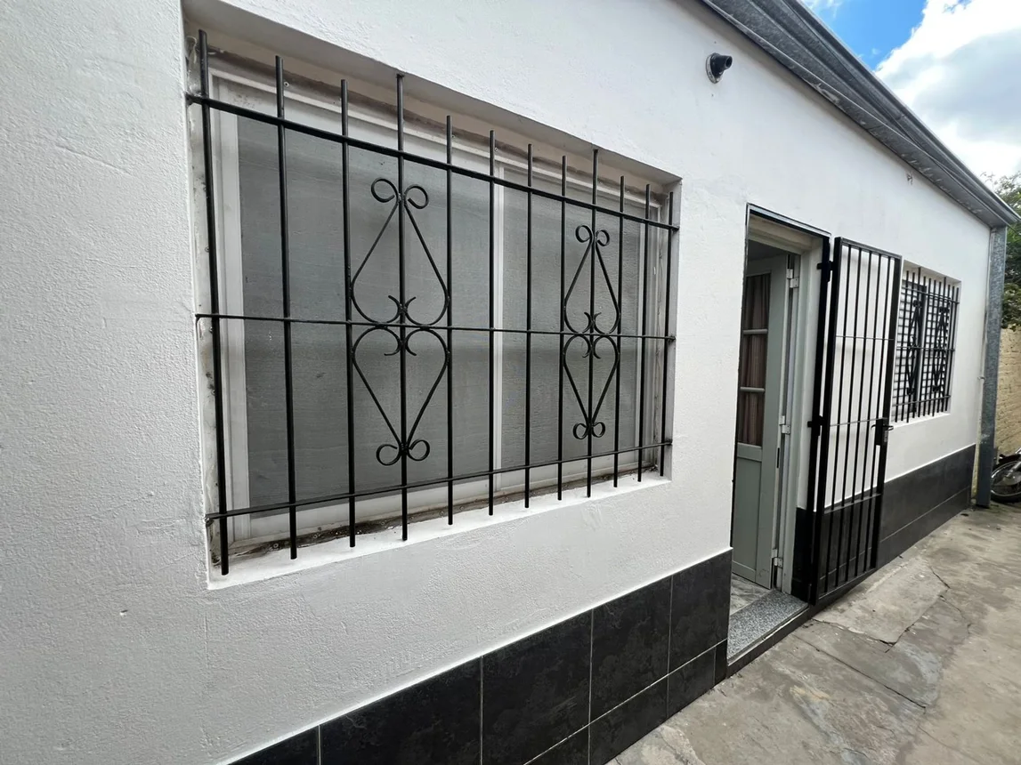 Casa de 2 ambientes en venta en Santa Fe, Beruti 3200, foto 2
