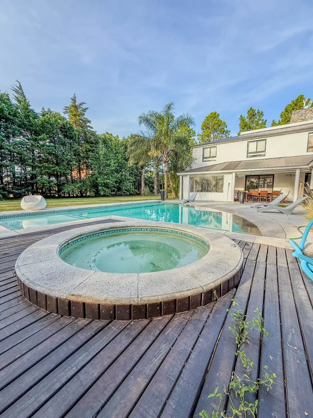 Casa dúplex en venta en Canning
