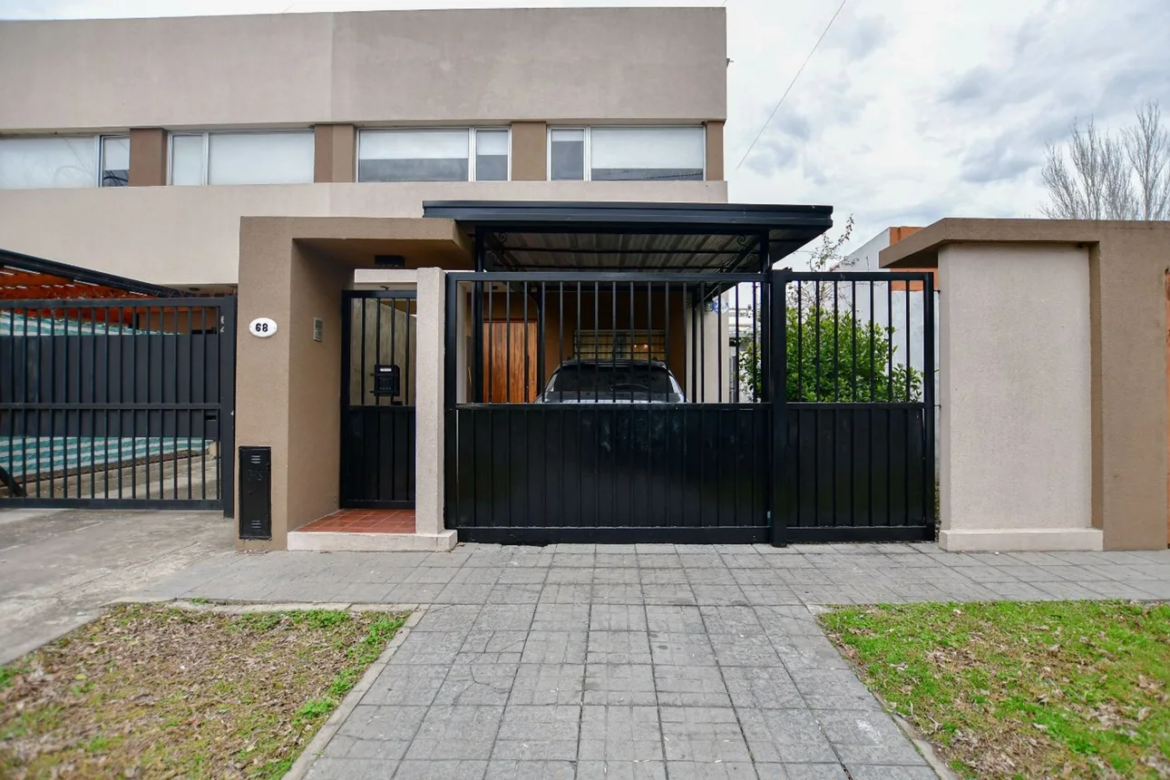 Casa en PH en venta city bell 4 dormitorios., foto 3