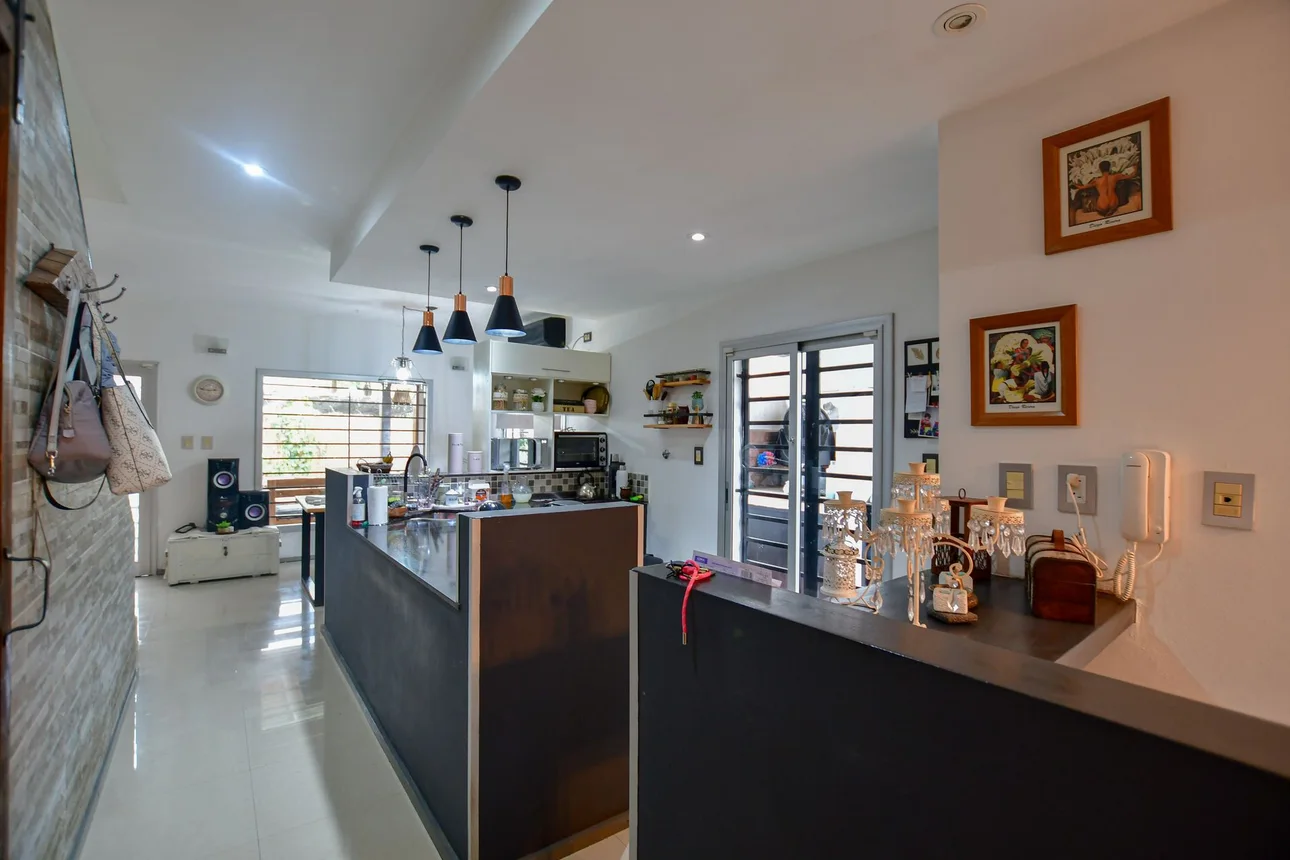 Casa en PH en venta city bell 4 dormitorios., foto 1