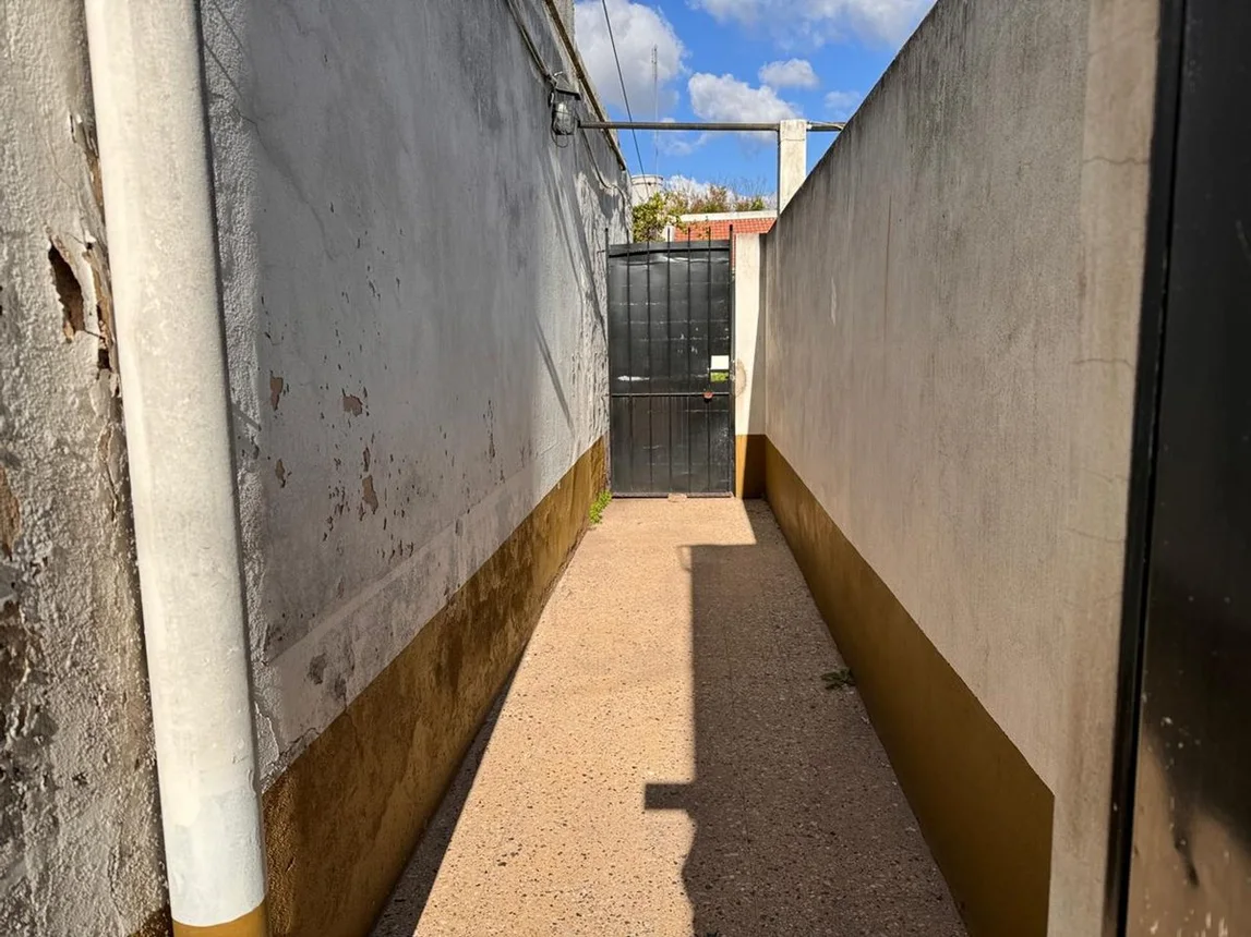 Casa en venta en Temperley, foto 3