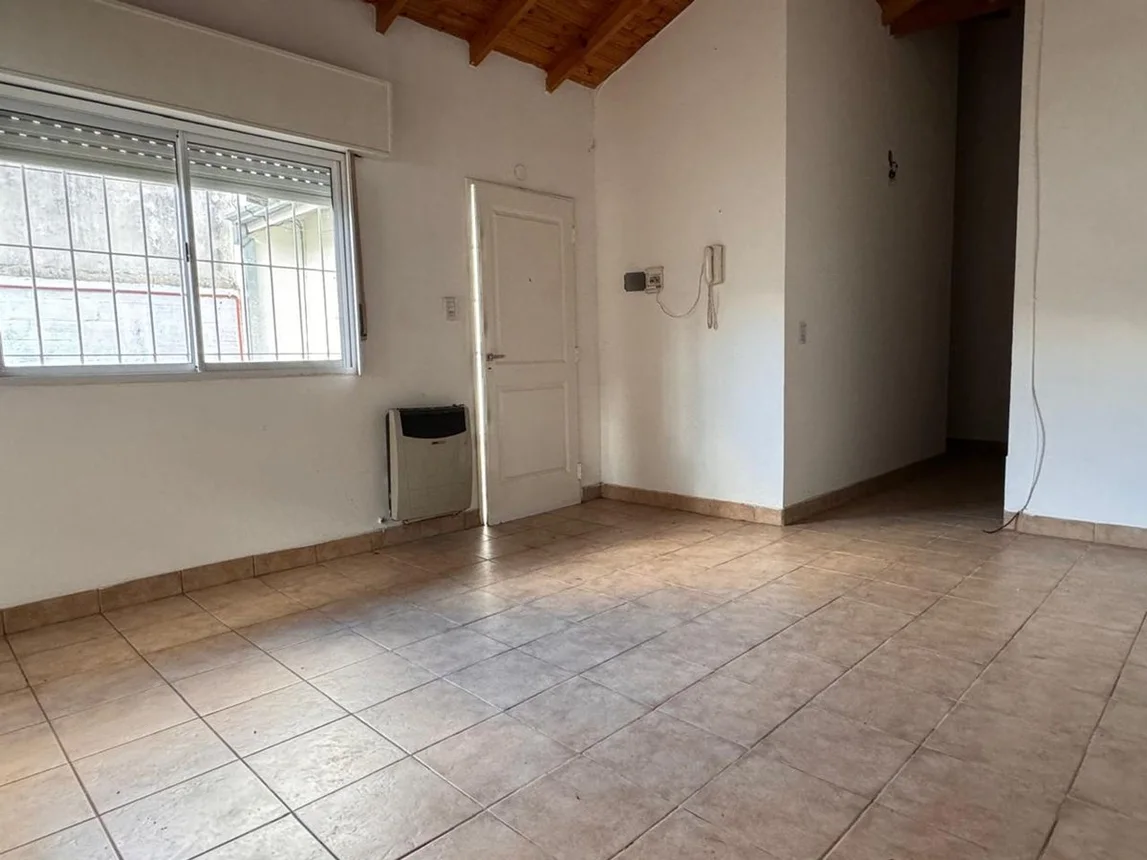 Casa en venta en Temperley, foto 5