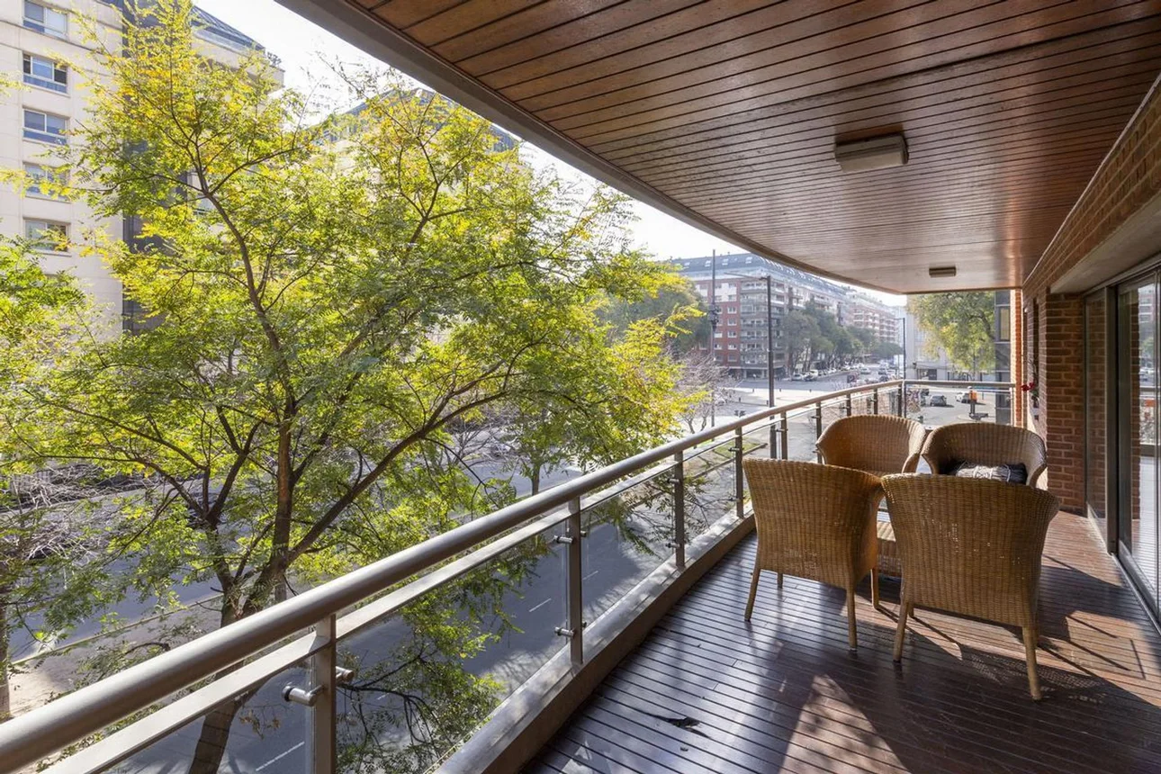 Departamento de 4 ambientes en alquiler en Puerto Madero, Juana Manso 1300