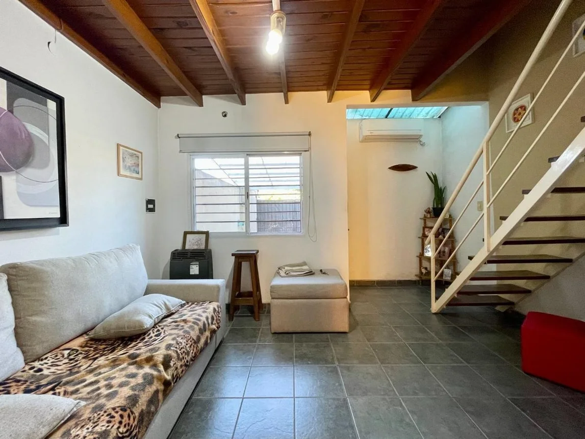 Casa dúplex en venta en La Plata