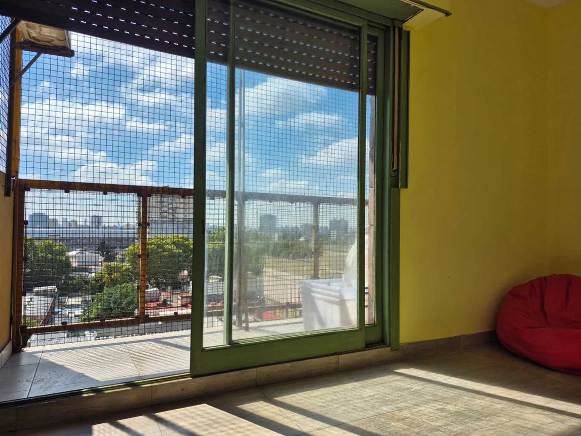 Departamento de 3 ambientes en venta en Villa General Mitre, General José Gervasio Artigas 2000