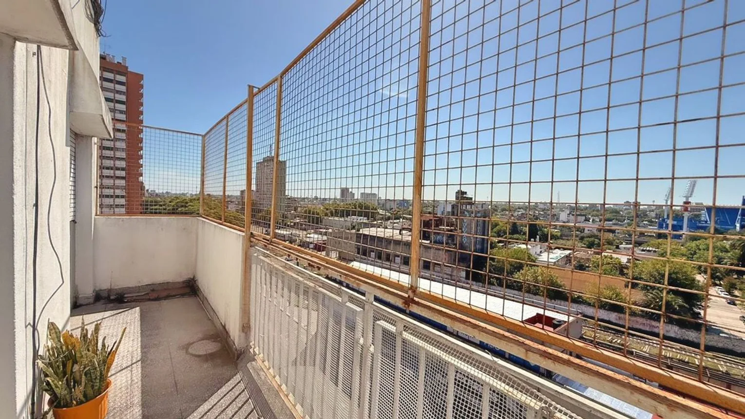 Departamento de 3 ambientes en venta en Liniers, Avenida Lisandro de la Torre 0