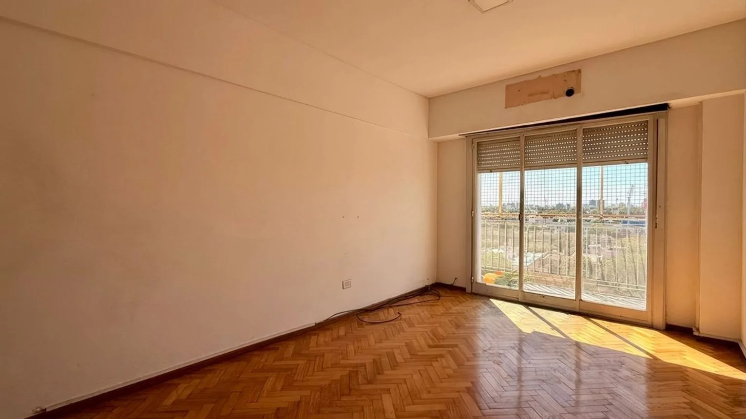 Departamento de 3 ambientes en venta en Liniers, Avenida Lisandro de la Torre 0, foto 2