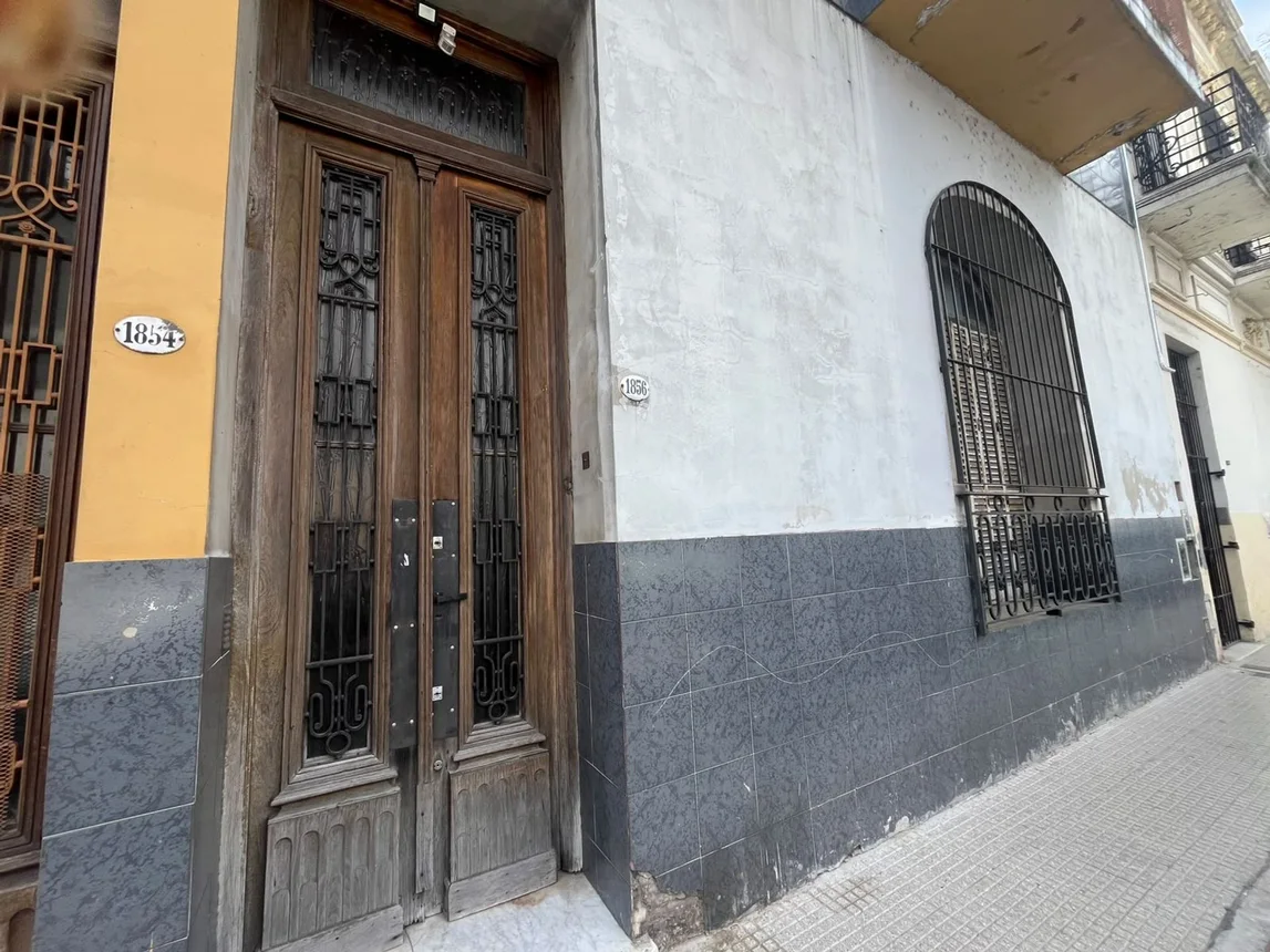 Casa en venta en Constitución, Presidente Luis Sáenz Peña 1800