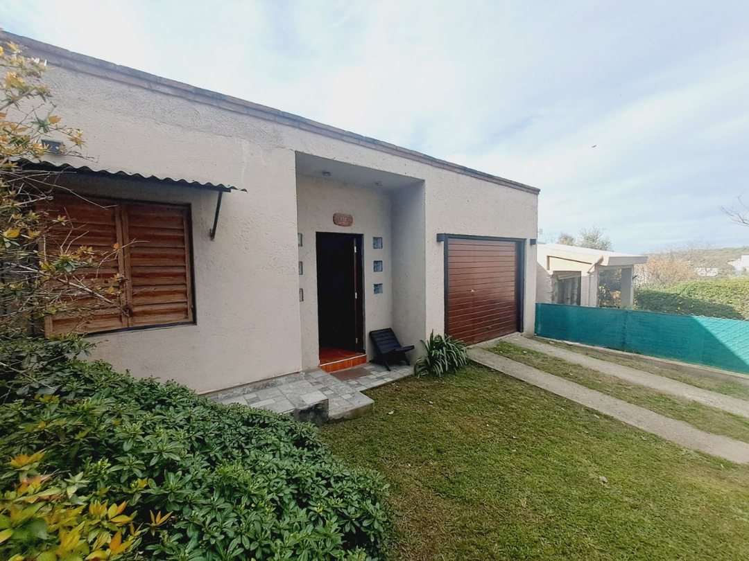 VENTA CASA 2 DORM VILLA SOL SALSIPUEDES CERCA RUTA