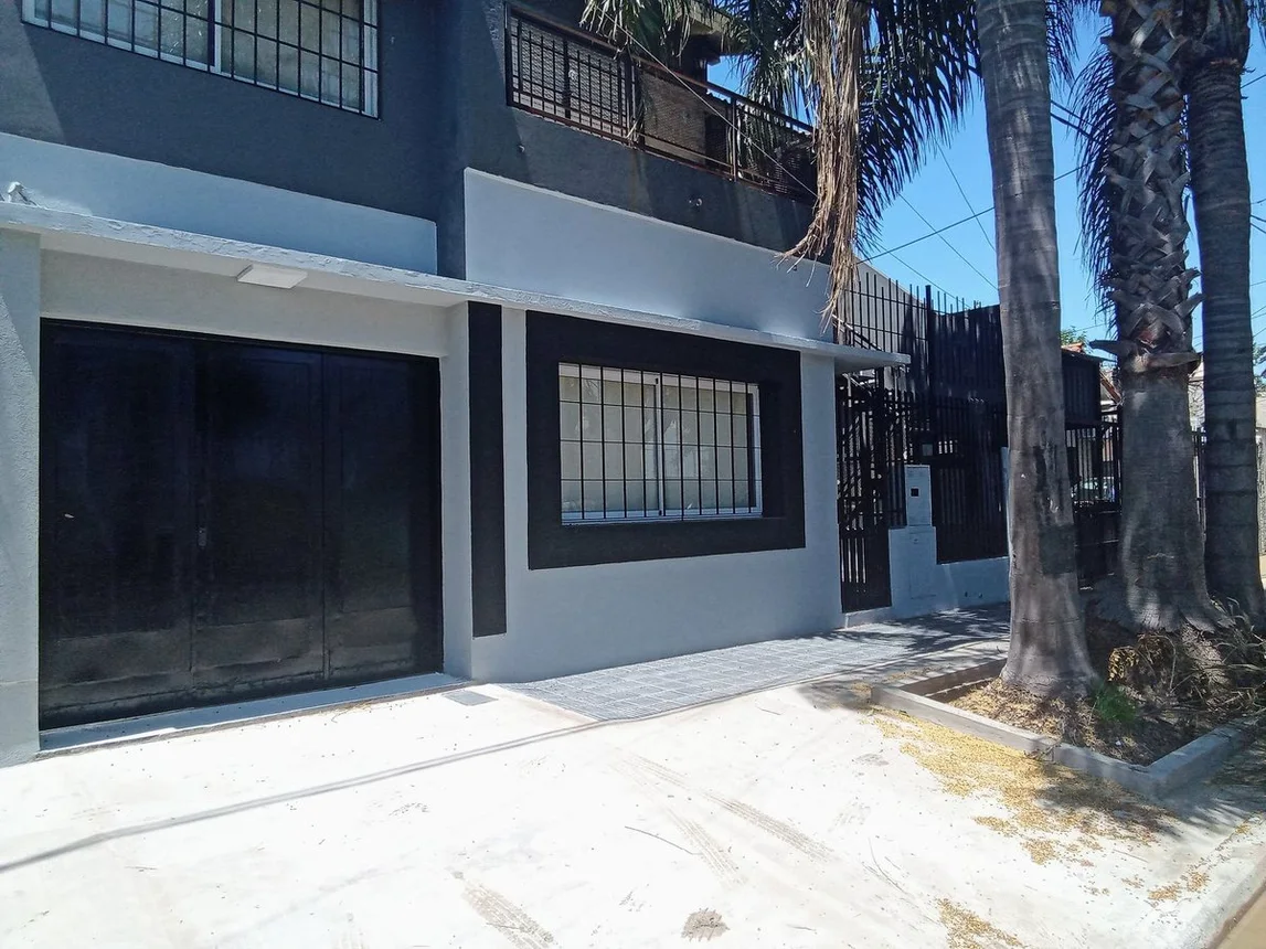 PH en venta en Ramos Mejía