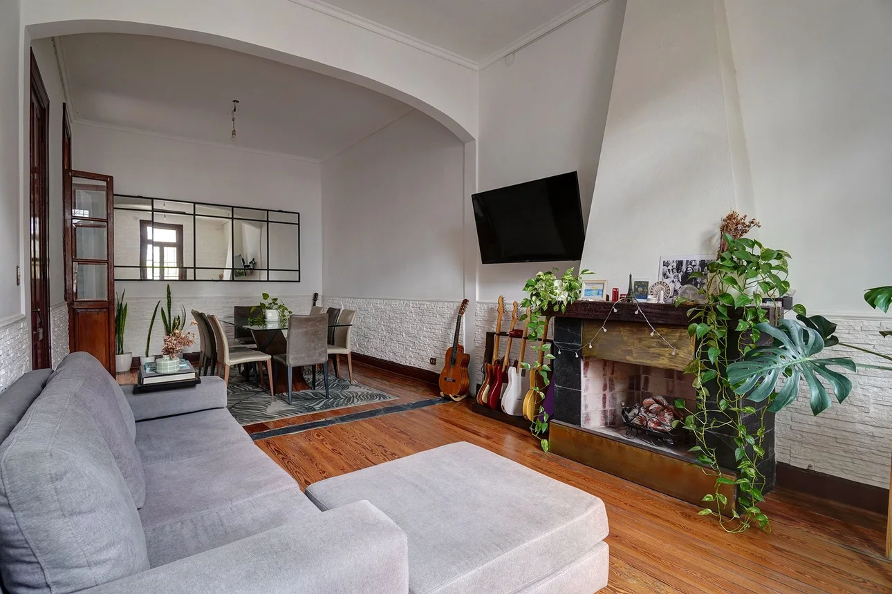 Casa dúplex de 4 ambientes en venta en Liniers, Montiel 500