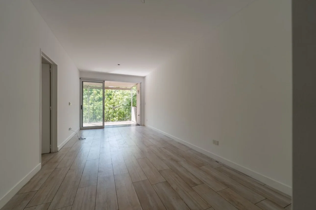 Venta departamento 4 ambientes con balcón, foto 2