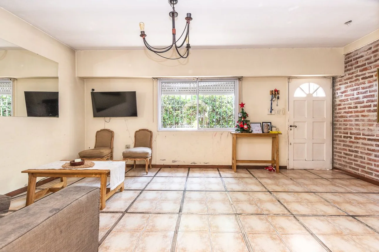 Casa en venta en Ramos Mejía, foto 3