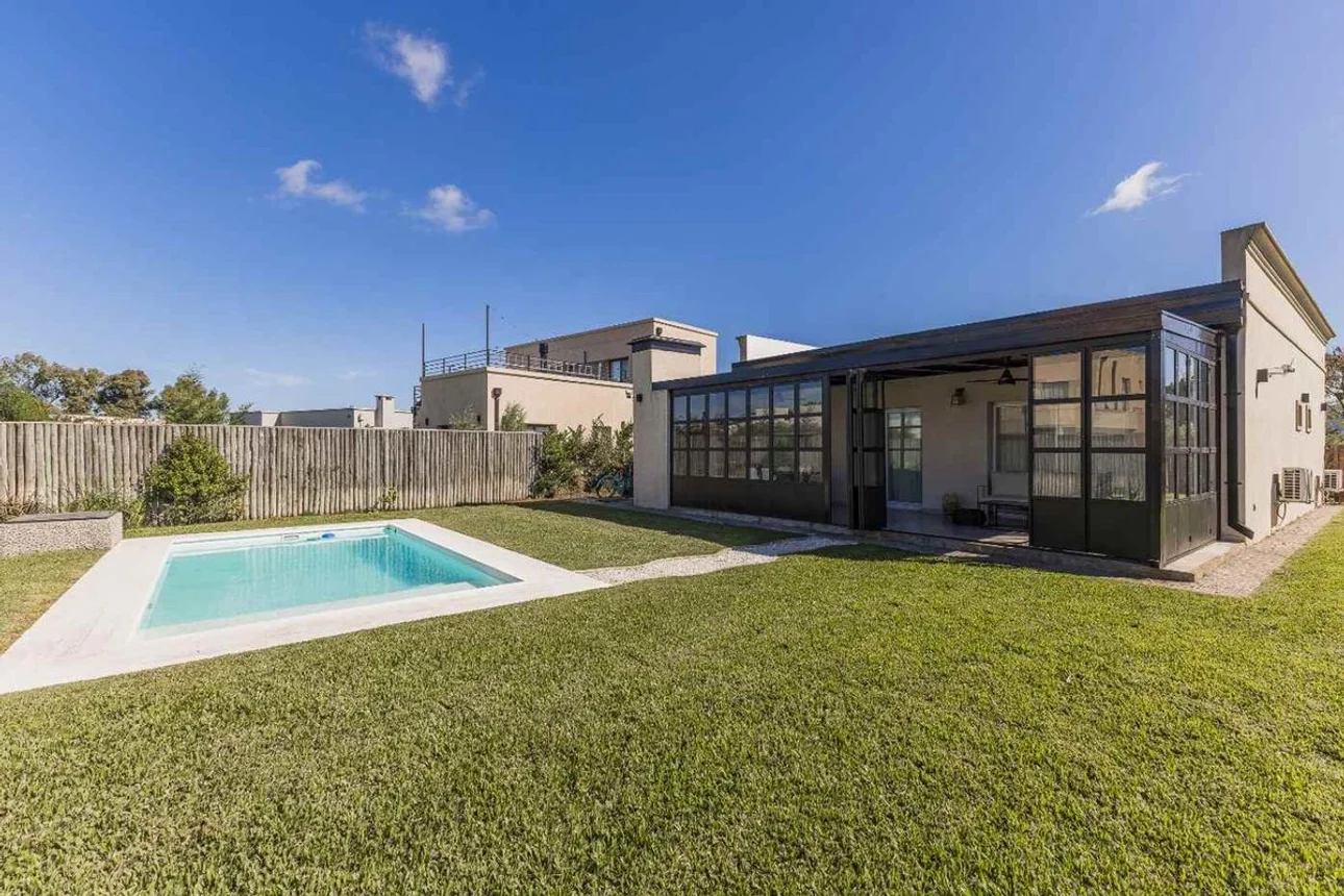 Casa en venta en Pilar, foto 4