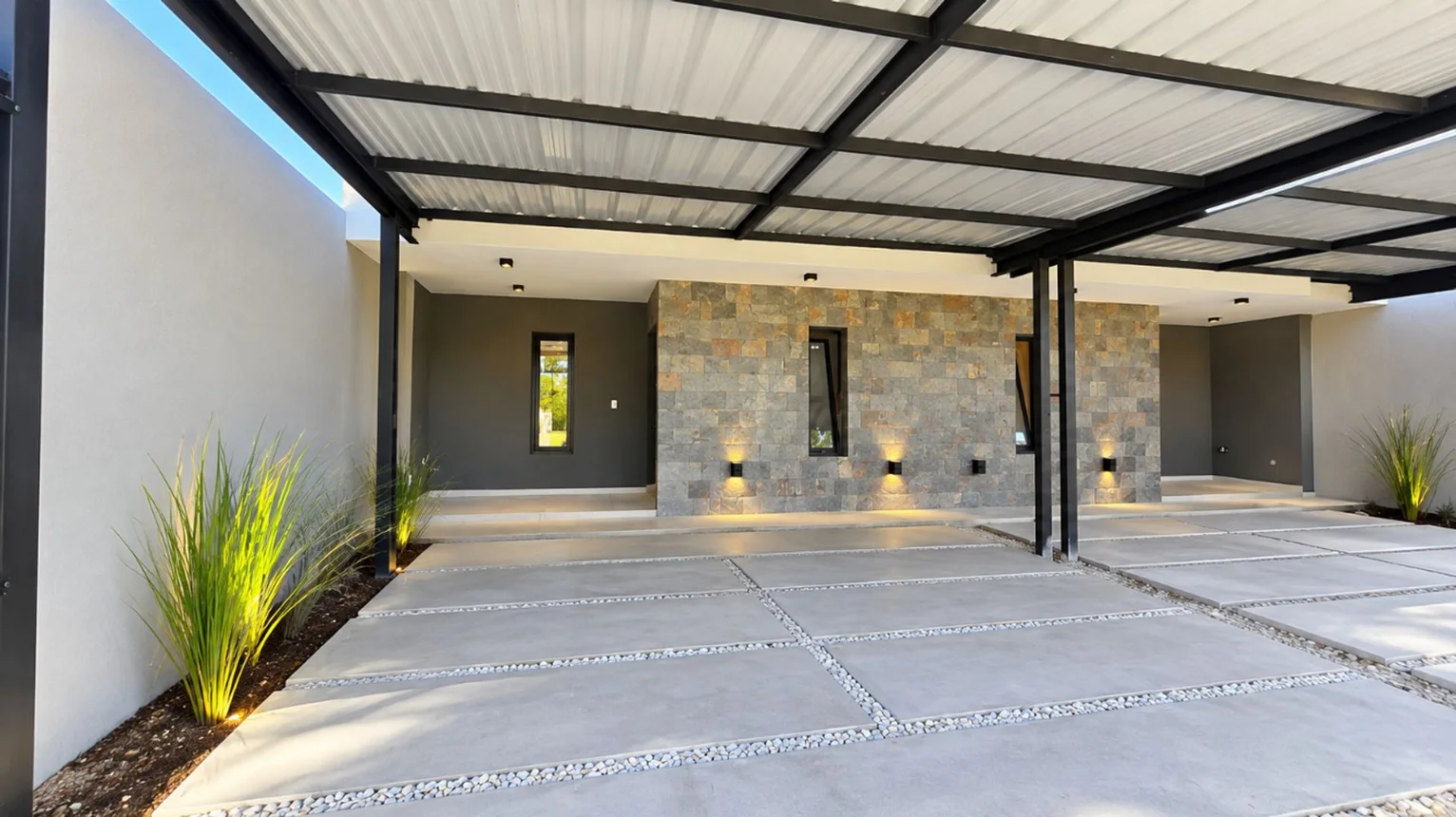 Casa dúplex de 4 ambientes en venta en Córdoba, Manuel Mujica Lainez 3800