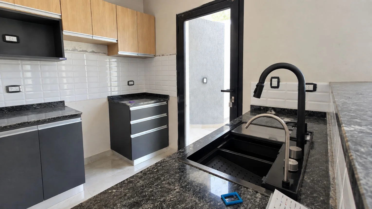 Casa dúplex de 4 ambientes en venta en Córdoba, Manuel Mujica Lainez 3800, foto 2