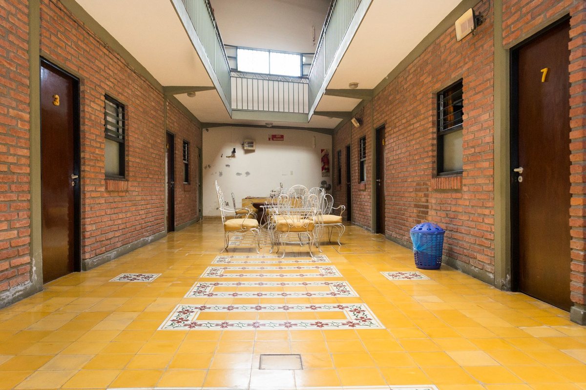 HOSTAL 23 DORMITORIOS VENTA ZONA CENTRO - foto 12