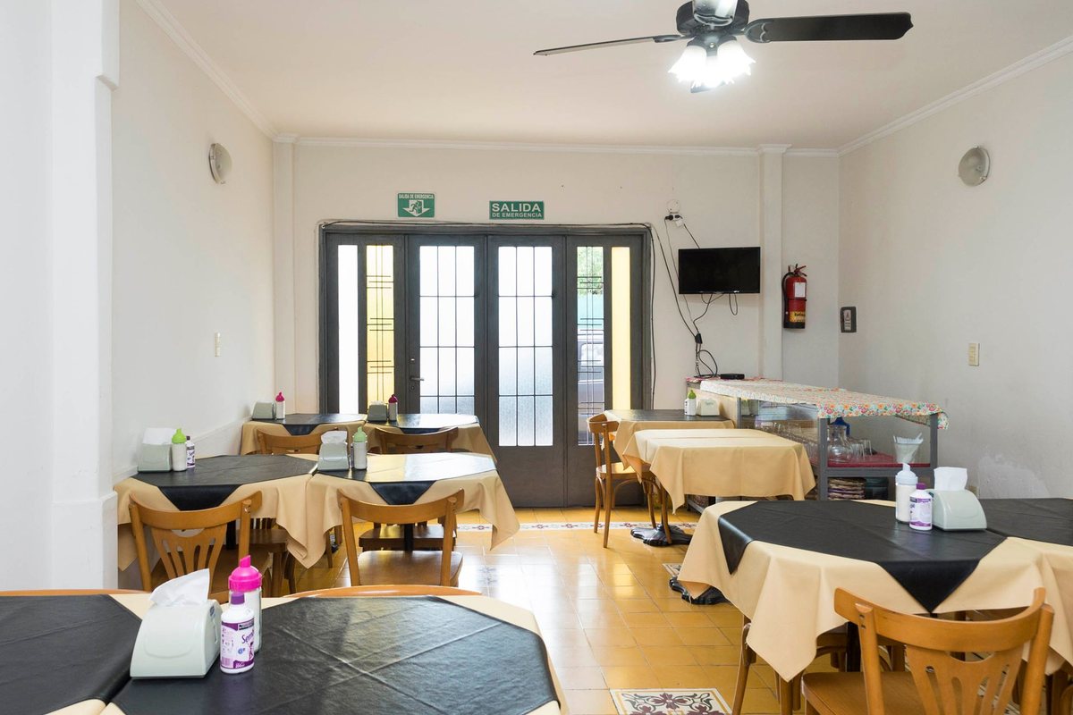 HOSTAL 23 DORMITORIOS VENTA ZONA CENTRO - foto 4