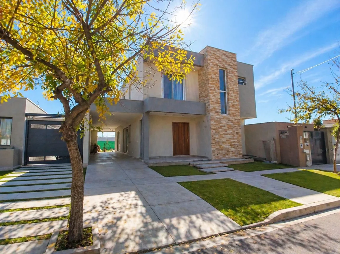 Casa en venta en Luján de Cuyo, foto 2