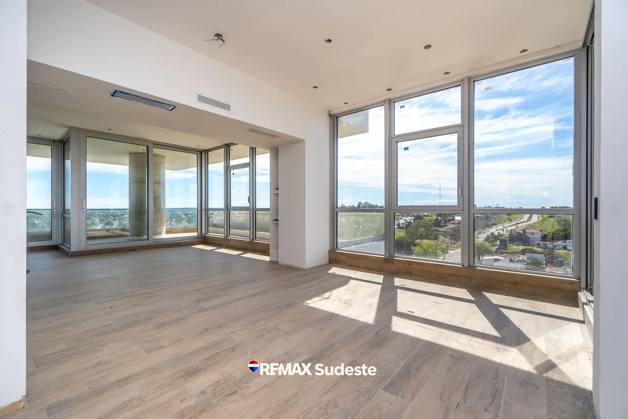Semipiso de 4 ambientes en venta en Bahía Blanca, Sarmiento 1300